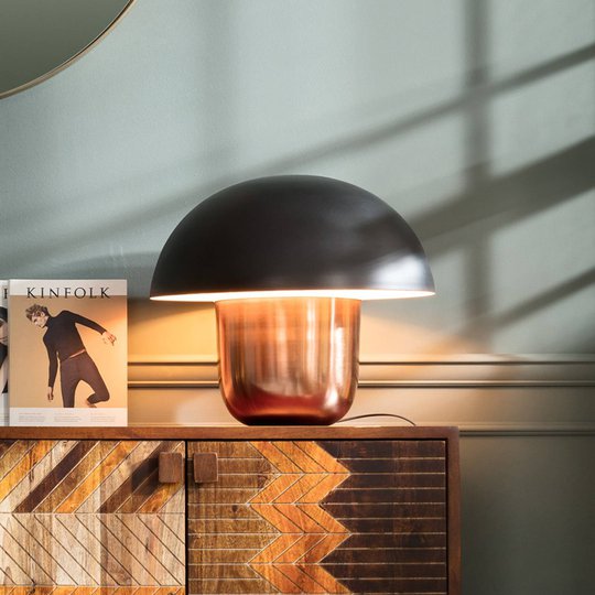 KARE Mushroom – rolig och stilren bordslampa