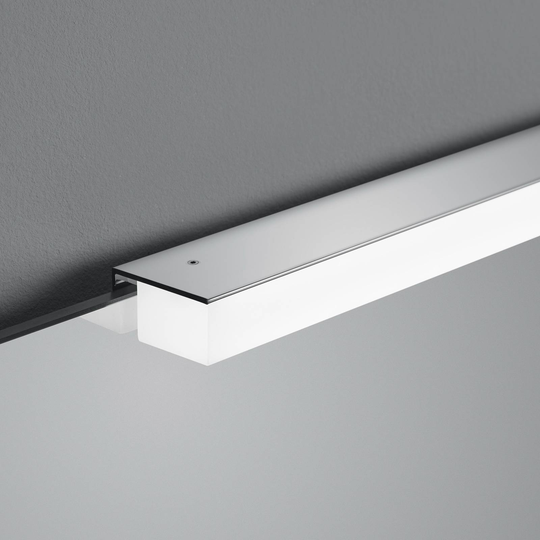 Helestra Onta LED-spegellampa, 90 cm