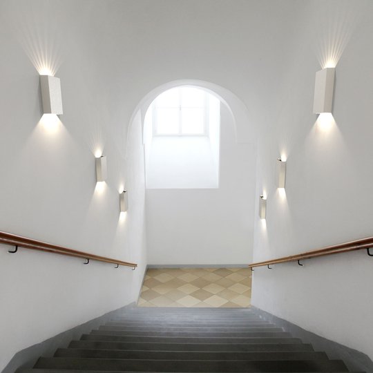 LED-utomhusvägglampa Fold, 15 x 21 cm, vit