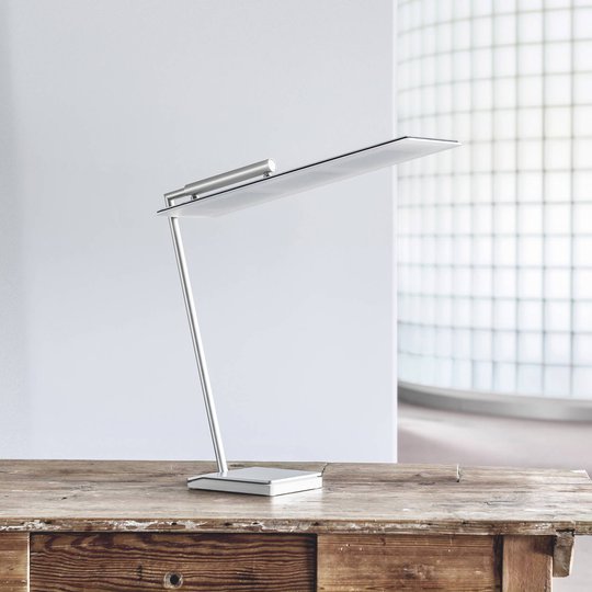 Svart OLED-skrivbordslampa OMLED One d3
