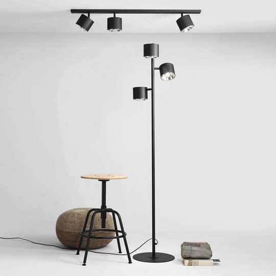 Taklampa 1047, 3 lampor, svart