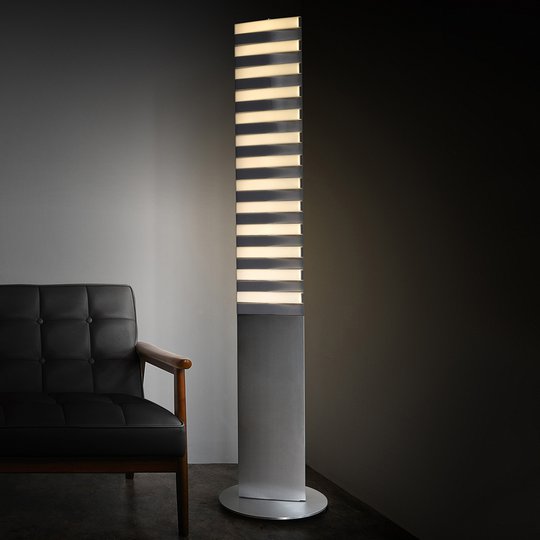 LED-golvlampa Piano