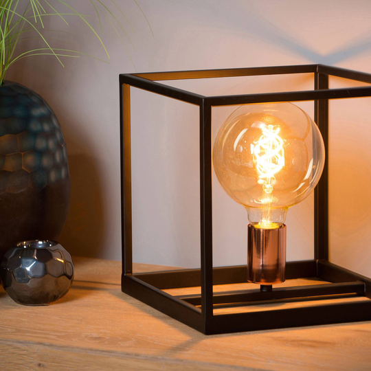Bordslampa Arthur med metallram, svart