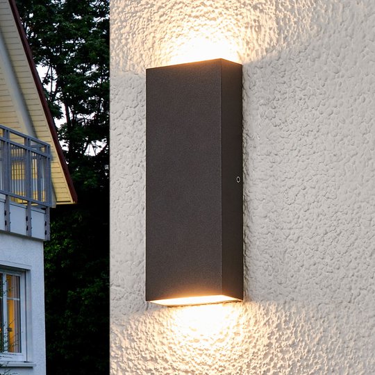 Platt LED-utomhusvägglampa Corda
