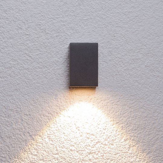 Grafitgrå LED-utomhusvägglampa Tavi, höjd 9,5 cm