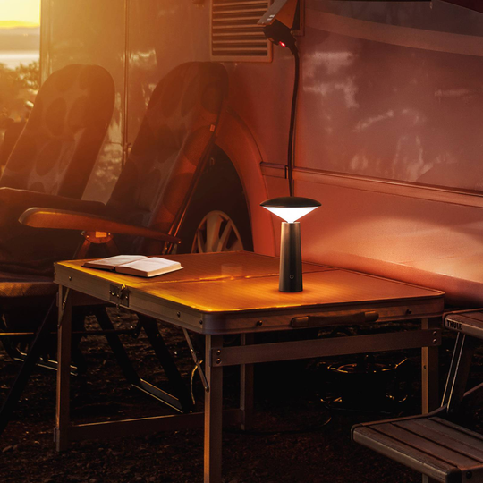 LED-bordslampa Pinto, CCT, svart