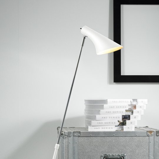 Elegant flexibel golvlampa Liam vit
