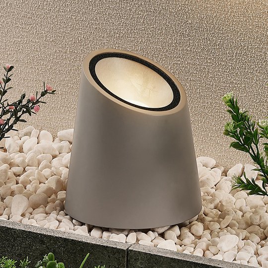 Lucande golvlampa Andri, utomhus spotlight, betong