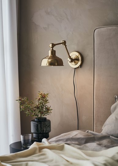 GRIMSTAD - Dark Brass Wall