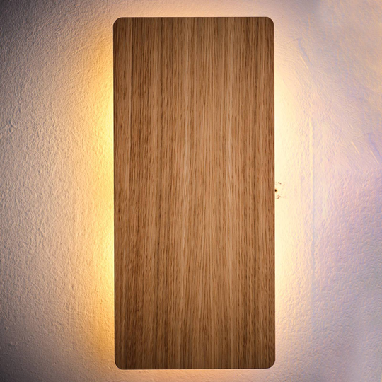 Envolight Tavola vägglampa, ekträ, 35 x 16 cm