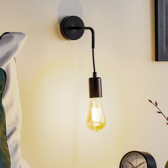 Vägglampa Multipo K1 av stål, svart lackerad