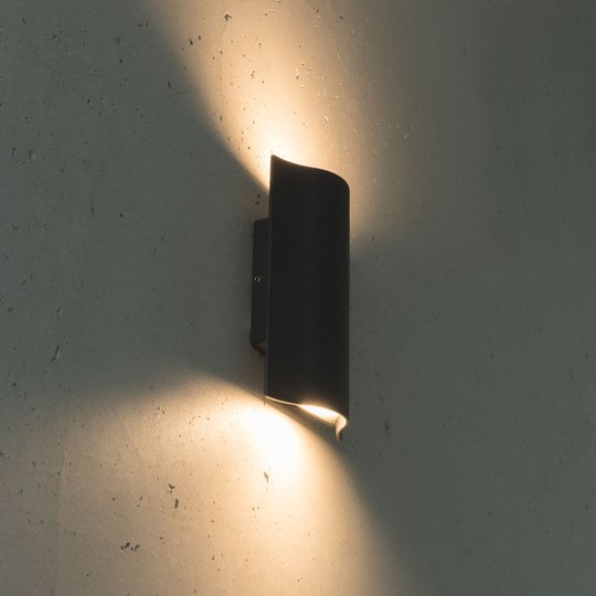 LED-utomhusvägglampa Laola