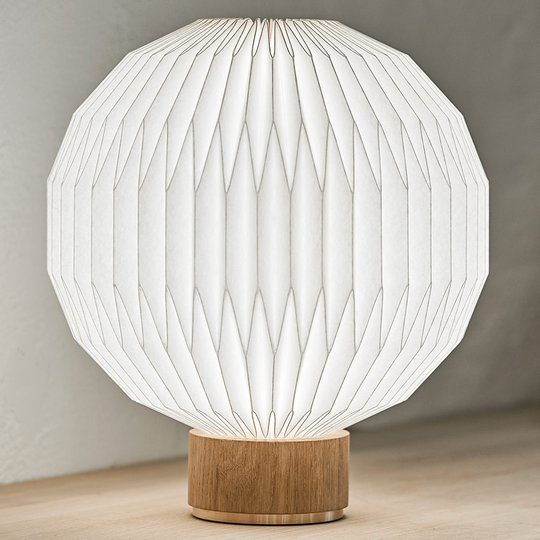 LE KLINT 375 bordslampa plastskärm 38 cm