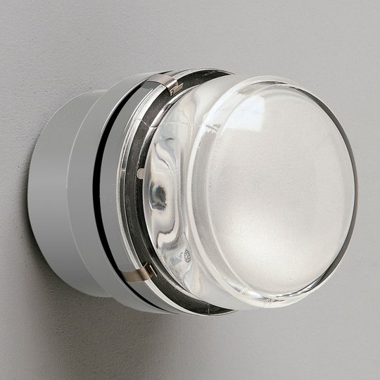 Oluce Fresnel - vägglampa med glaslins IP44, grå