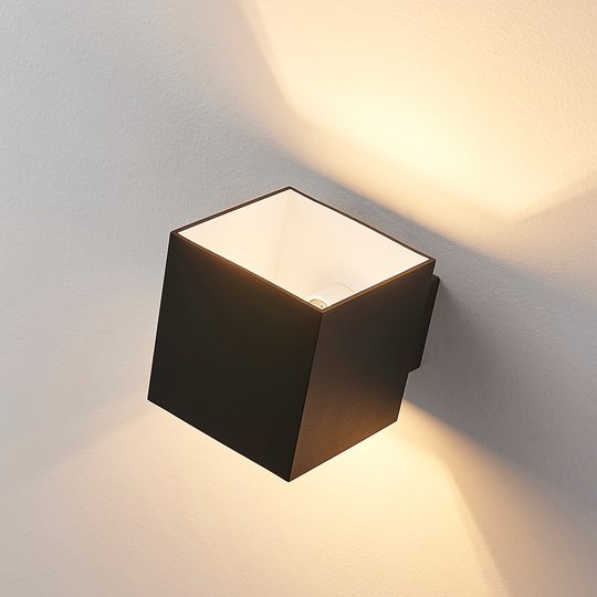 ELC Loriett vägglampa, G9, kantig, svart