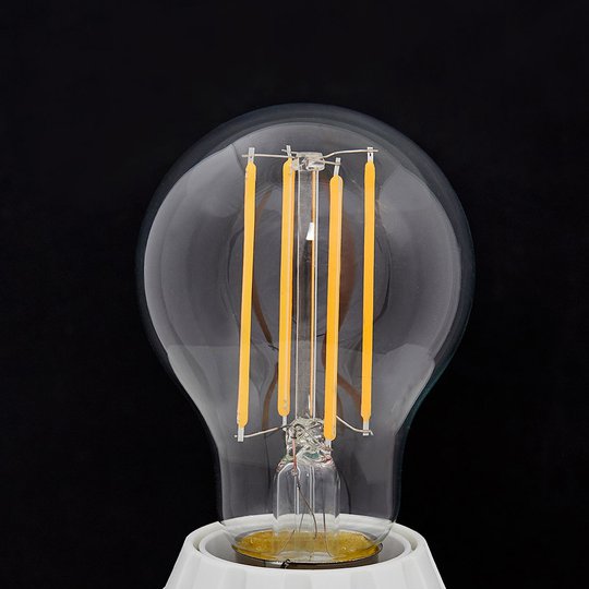 E27 LED-lampa filament 7W, 806 lm, 2 700 K, klar