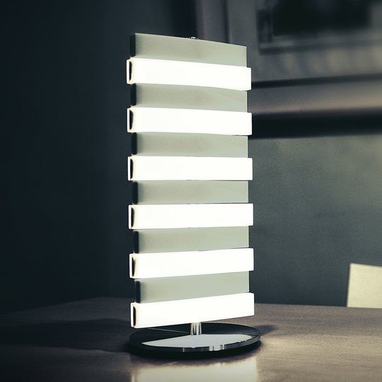 LED-bordslampa Piano