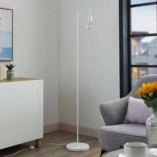 Lindby Erivana golvlampa, vit
