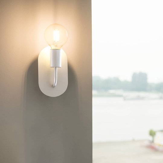 SLV Fitu vägglampa vit