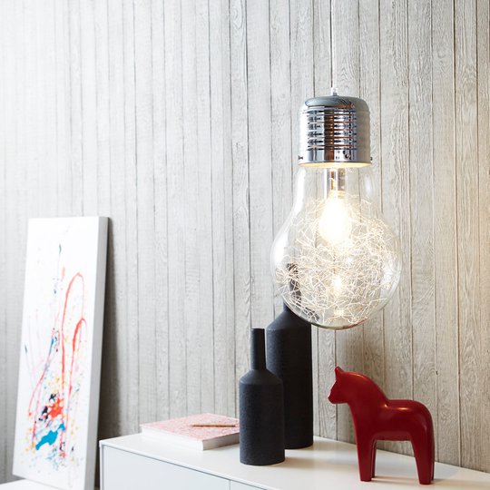 Skimrande glashänglampa Bulb, krom