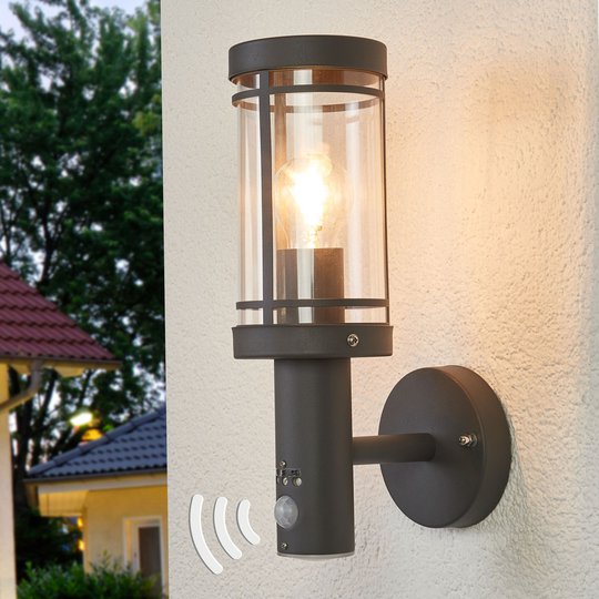 Utomhusvägglampa Djori med rörelsedetektor