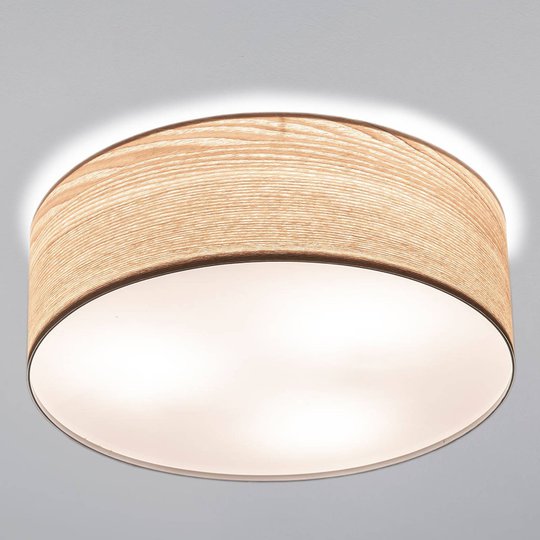 Snygg taklampa Liska i ljus trädesign