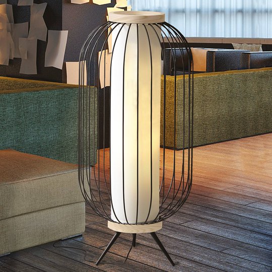 Golvlampa Chaplin i flätad stål