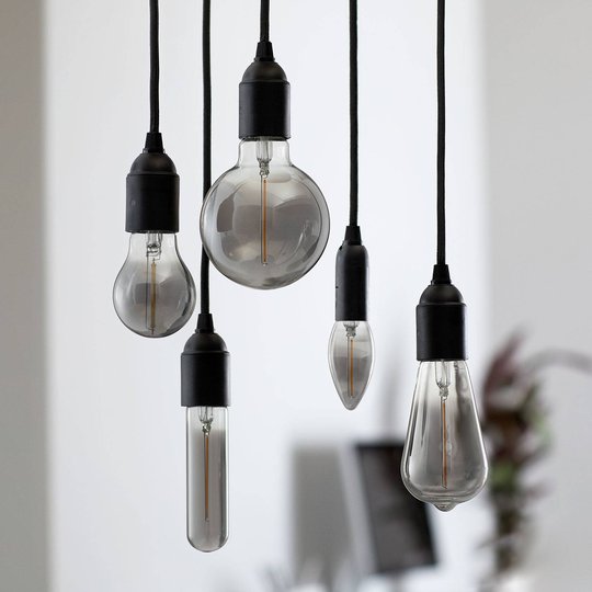 Philips Classic LED-lampa smoky E27 A60 2,3W