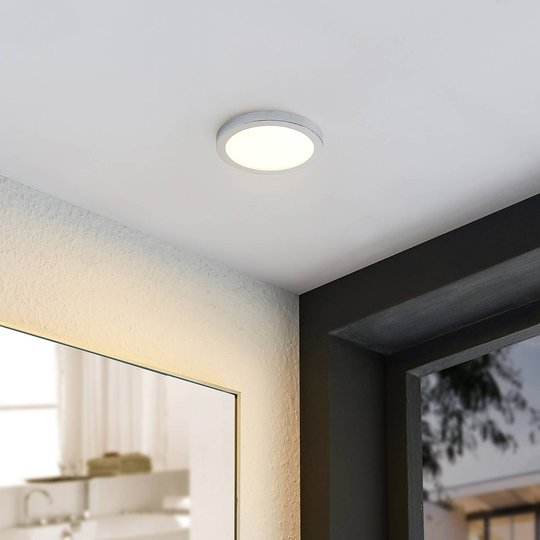 Lindby Skrolla LED-inbyggnadslampa, IP44, 1 enhet