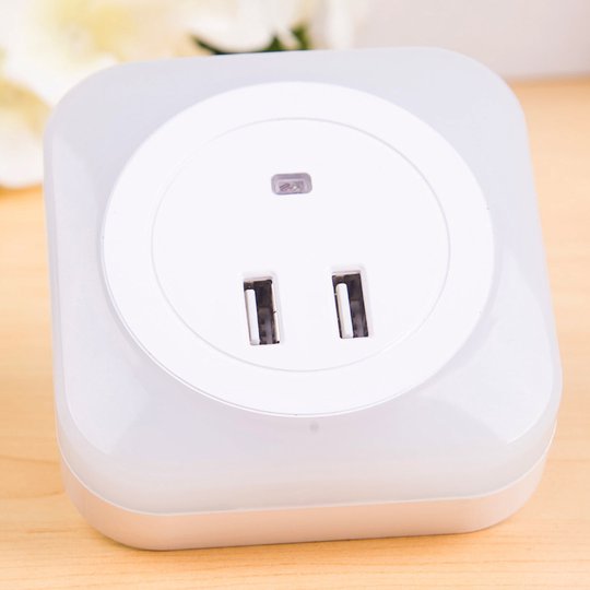 LED-nattlampa Brit, sensor USB-anslutning, kantig
