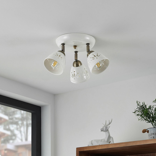 Lindby Sanrike takspotlight, 3 lampor