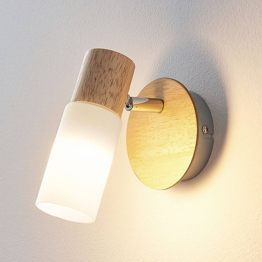 Träspotlight Christoph med LED-lampa