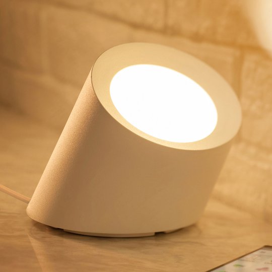 WiZ Graal LED-bordslampa RGBW 2 200-6 500 K