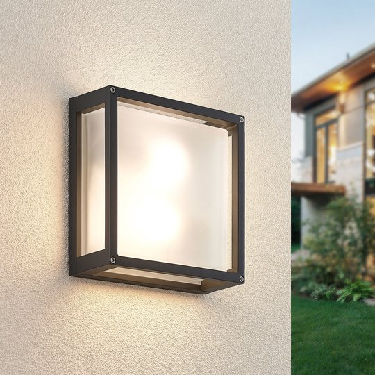 Kvadratisk utomhusvägglampa Aurelien