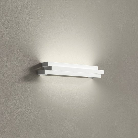 LED-vägglampa Escape, 50 cm lång