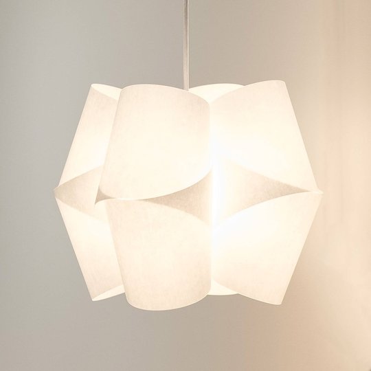 Vägglampa Julii, ek, utåtstickande