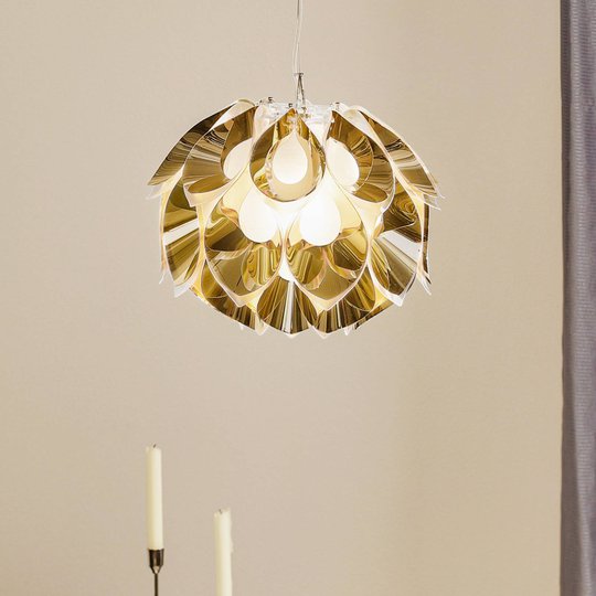 Underbar hänglampa Flora i guld, 36 cm