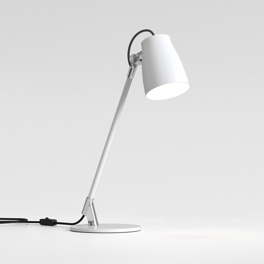 Astro Atelier bordslampa, mattvit