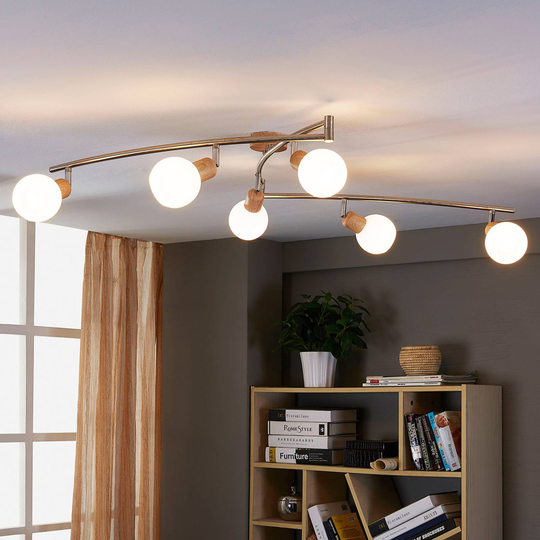 Avlång taklampa Svenka i trä-look med LED-lampor