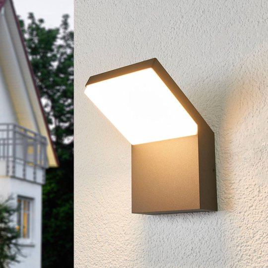 Nedåtriktad LED-utomhusvägglampa Yolena