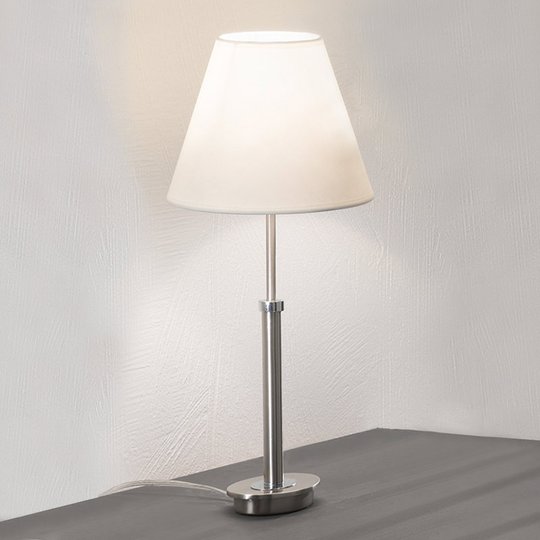 Nickel-bordslampa Lilly med tygskärm, 22