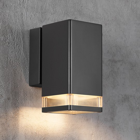 Utomhusvägglampa Elm i kantig-modern form