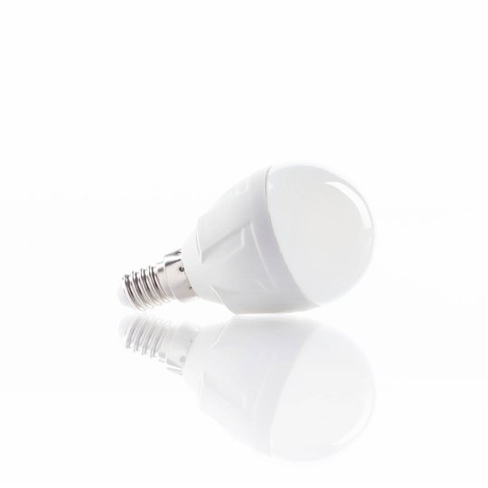 E14 6 W 830 LED-lampa i droppform varmvit