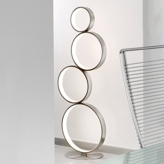LED-golvlampa Loop i metall