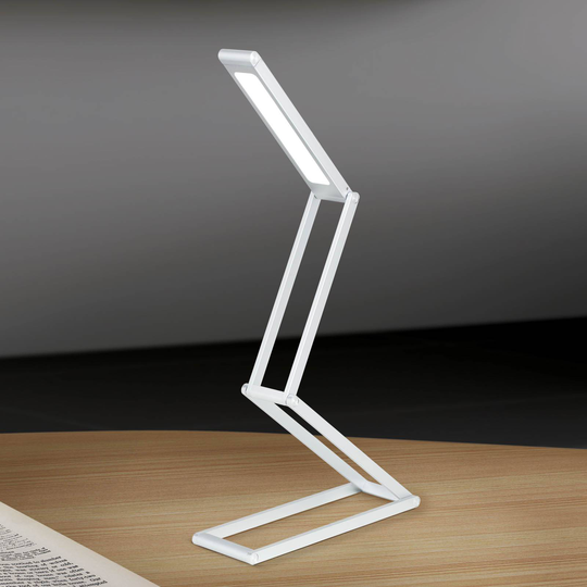 LED-skrivbordslampa Falto med batteri, silver