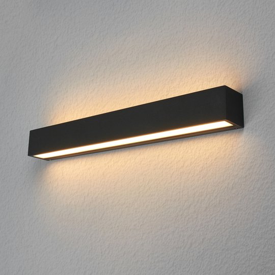 Kantig LED-utomhusvägglampa Lengo