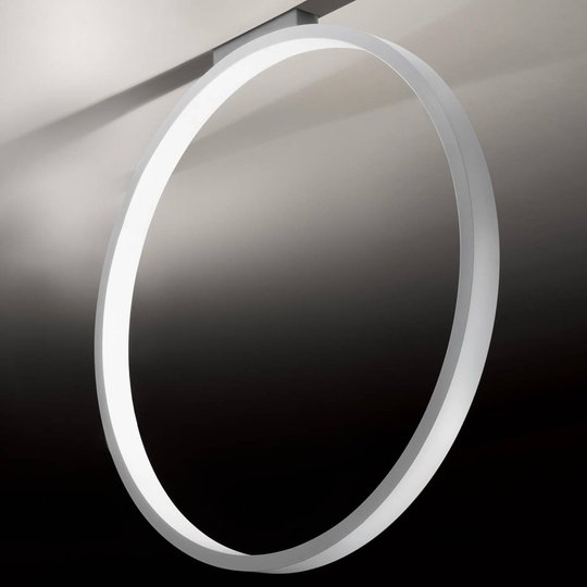 Ringformad designtaklampa Assolo, 70 cm