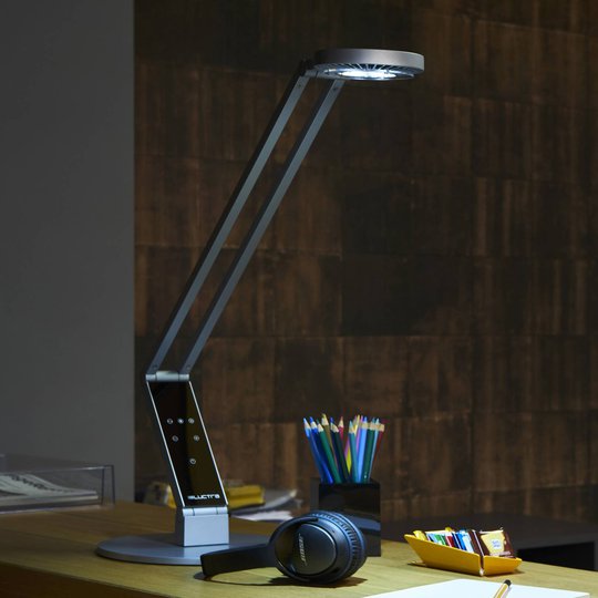 Luctra Table Radial LED-bordslampa fot aluminium