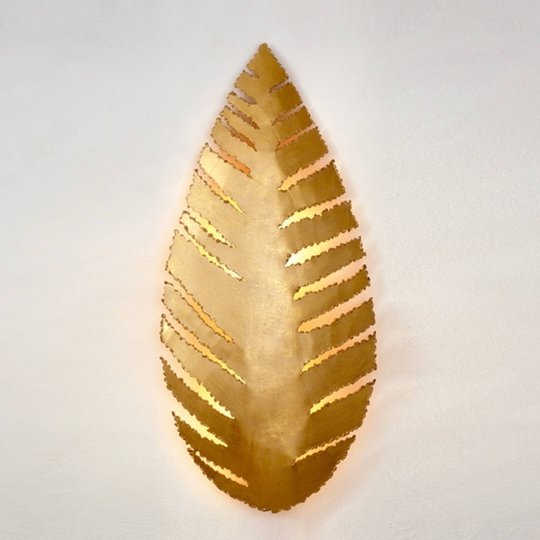 Vägglampa Pietro i bladform, guld