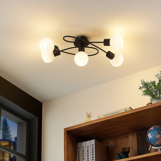 Lindby LED-taklampa Elaina 5 lampor lång svart vit
